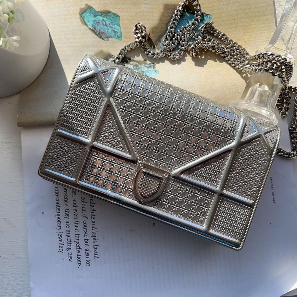 CHRISTIAN DIOR Metallic Patent Micro-Cannage Diorama Pouch